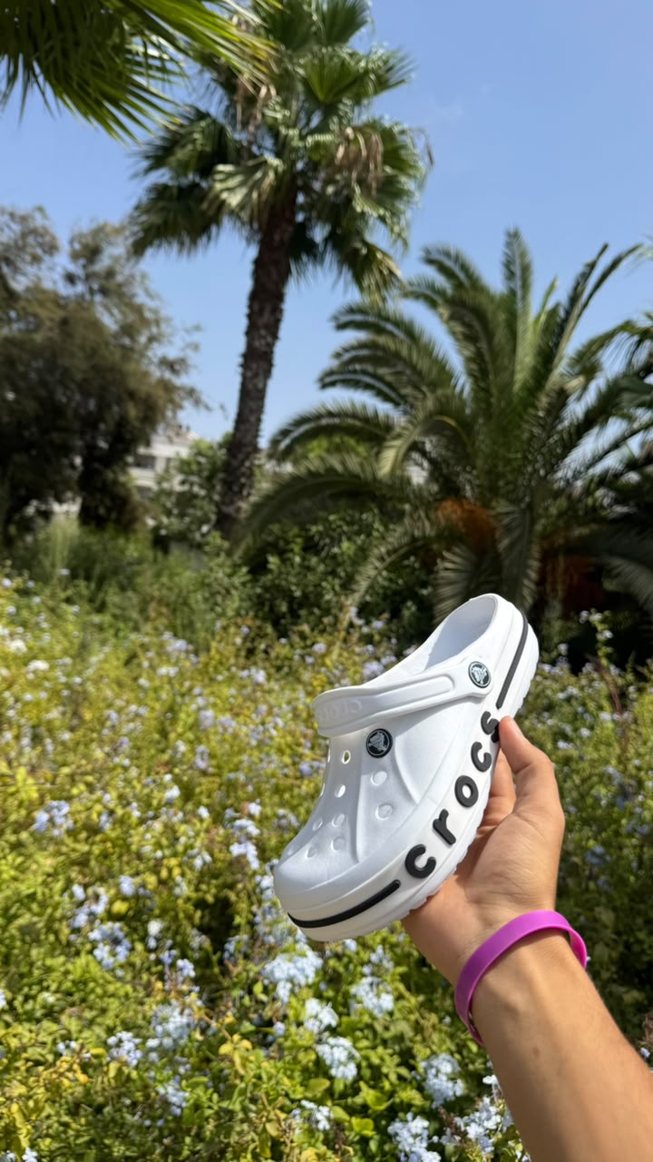 صندالة Crocs الطبية للنساء 🌸 - الراحة المطلقة لقدميك طيلة اليوم!