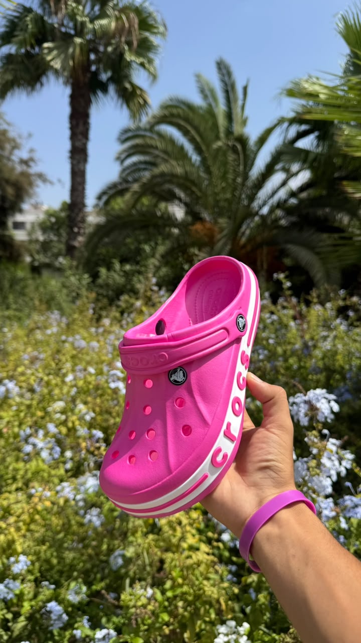 صندالة Crocs الطبية للنساء 🌸 - الراحة المطلقة لقدميك طيلة اليوم!