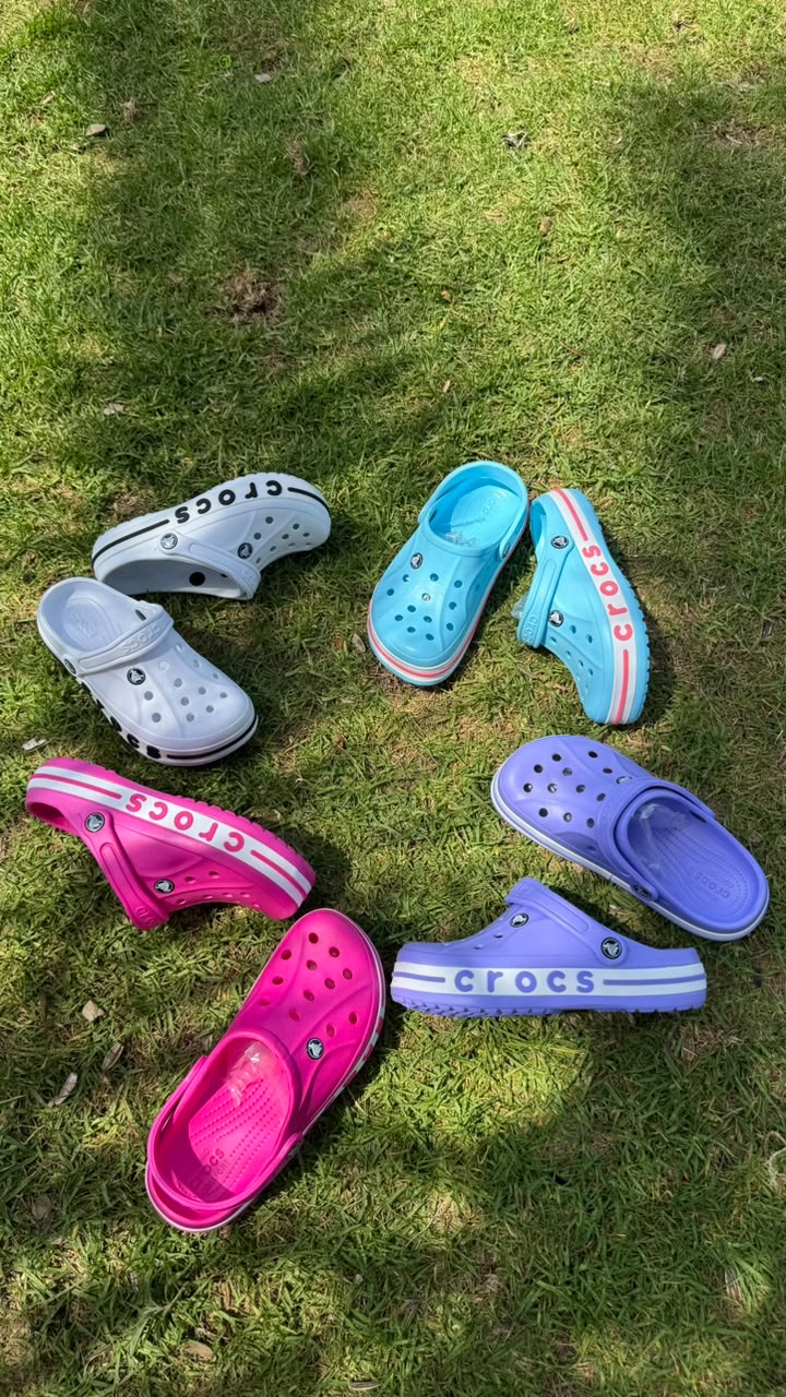 صندالة Crocs الطبية للنساء 🌸 - الراحة المطلقة لقدميك طيلة اليوم!